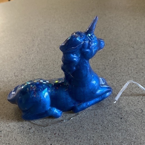 Hand crafted Resin unicorn night light - Picture 6 of 8